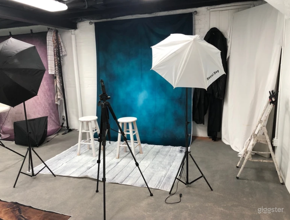 Video Production &amp; Podcasting Studio Photo 2