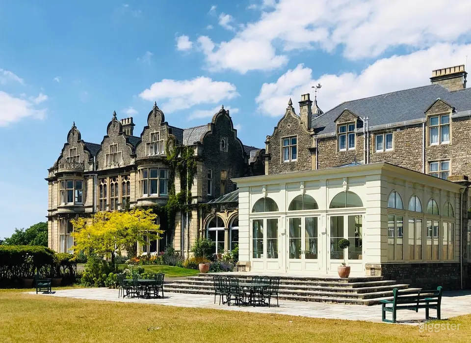 Outdoor Area  Photo 4