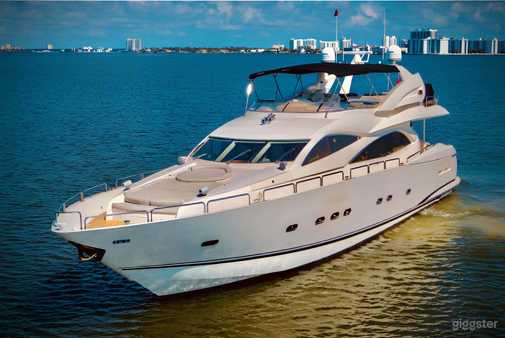 Yacht Charter Miami Dade (94Ft Sunseeker Yacht) Photo 1