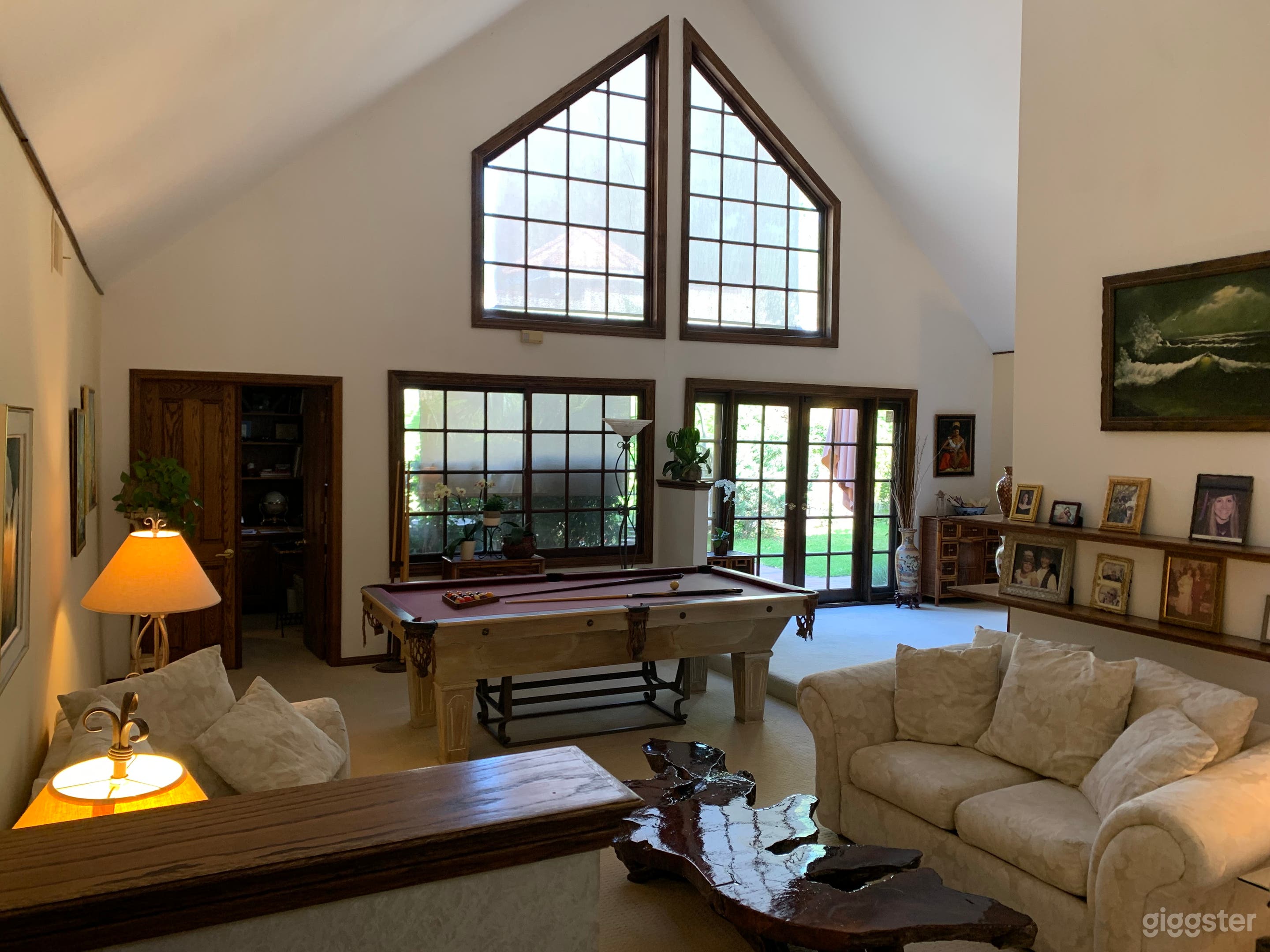 Sprawling Ranch House. Photo 1