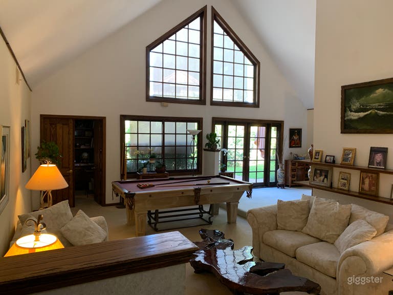  Sprawling Ranch House. 