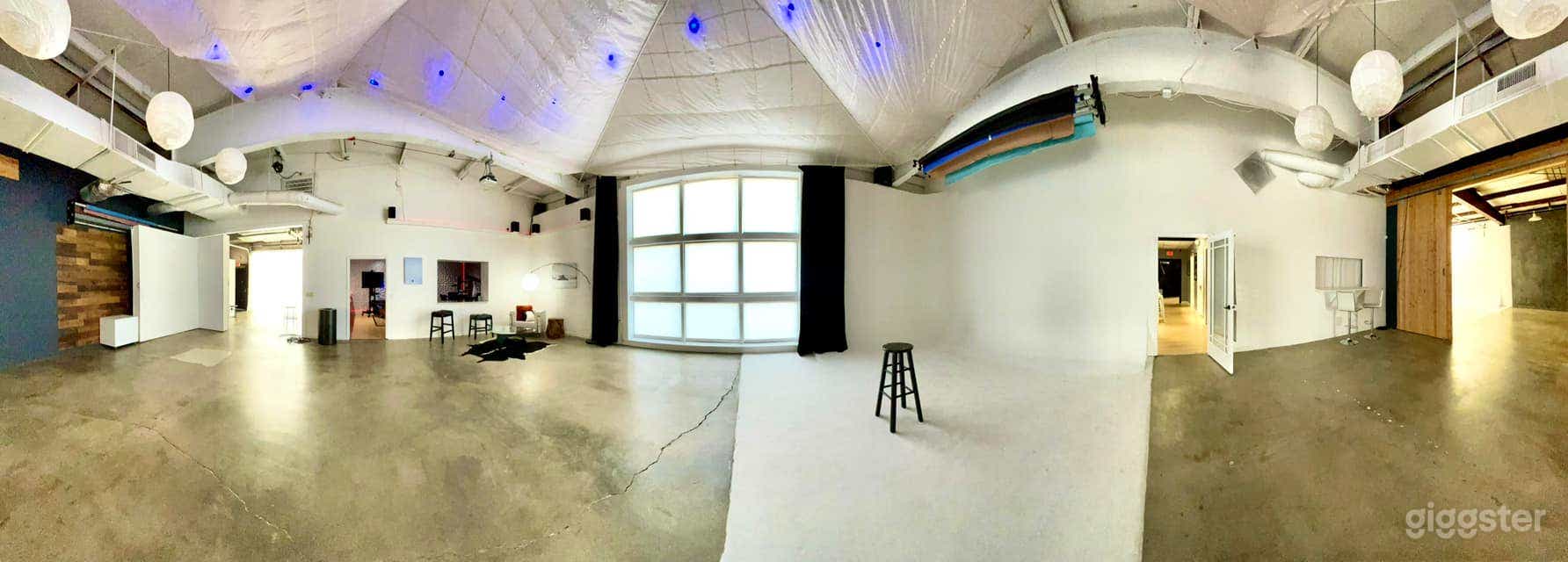 Most Popular Photography and Video Rental Studio Photo 1