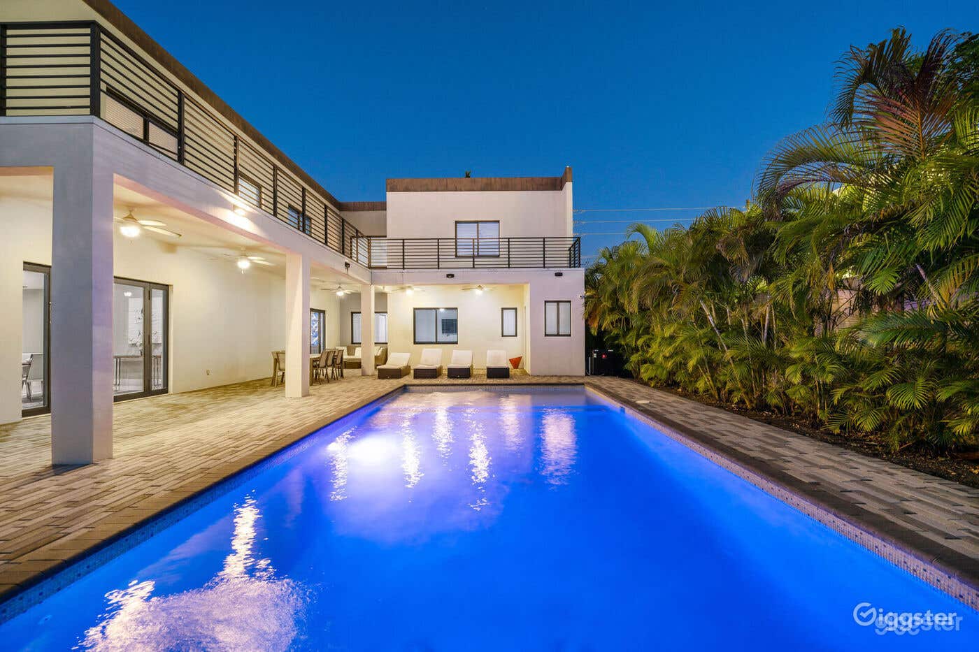  VILLA DIOR - LUXE WATERFRONT FILM HUB/POOL Photo 1