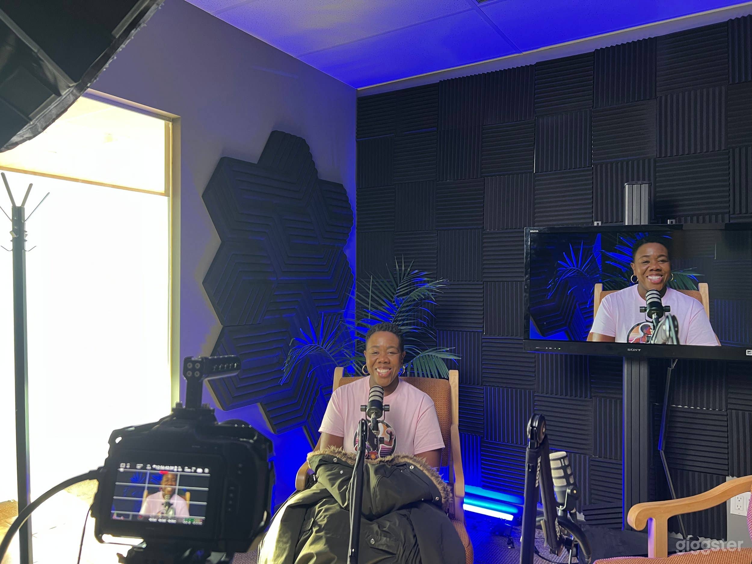 The Podcast Studio Photo 4