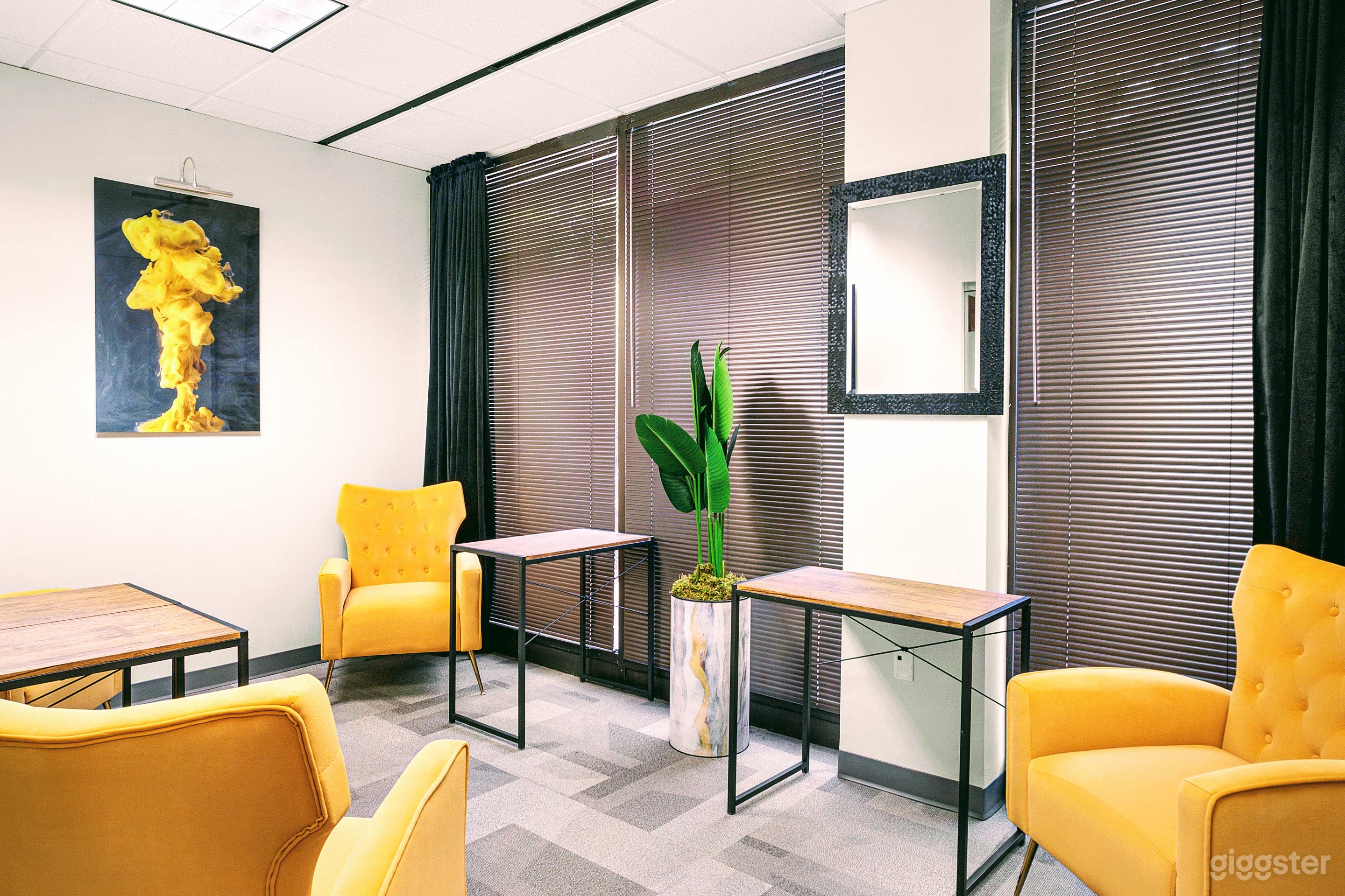 CoWork Space in Elite Atlanta Dunwoody Photo 2