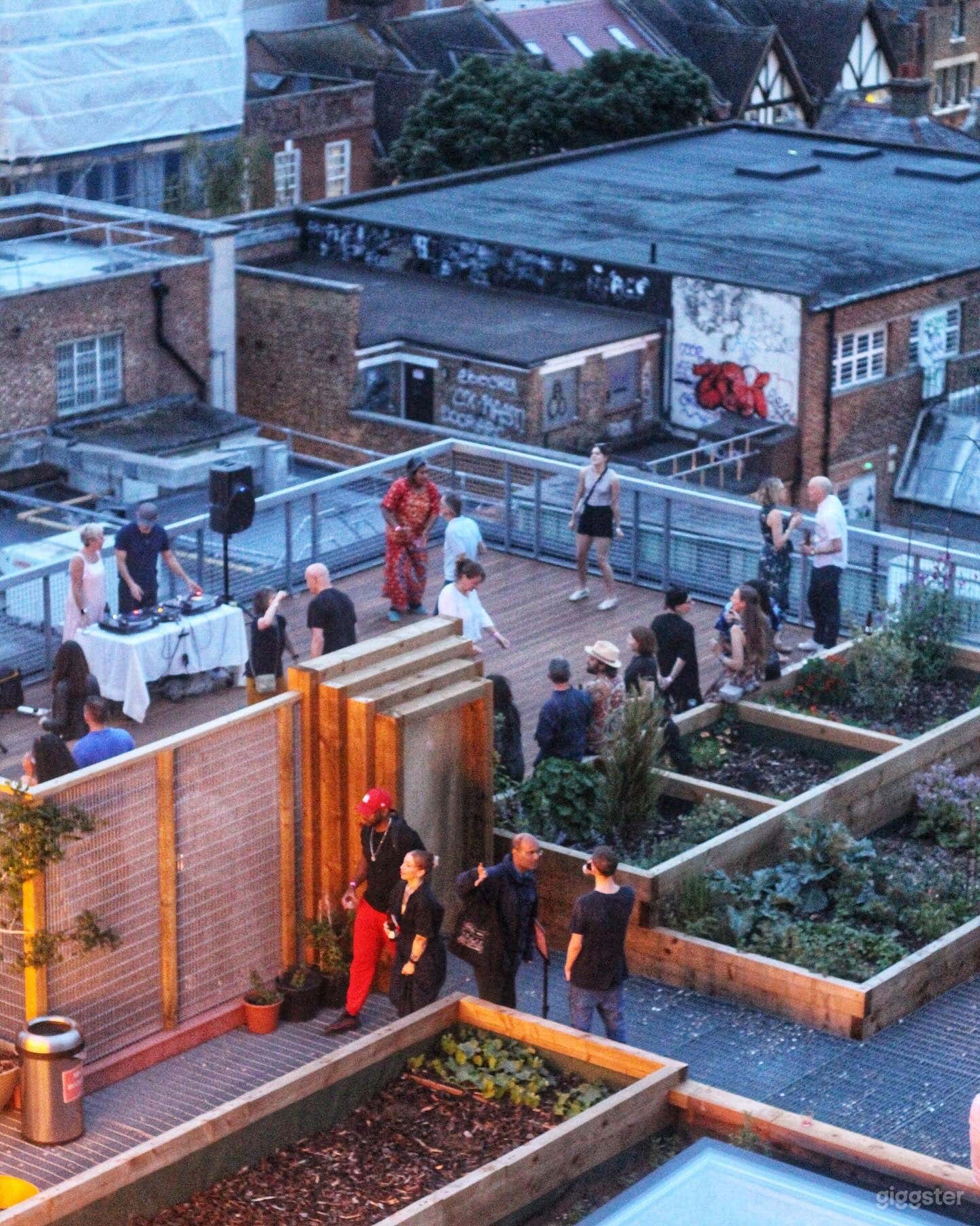 Rooftop Community Garden to hire  Photo 4