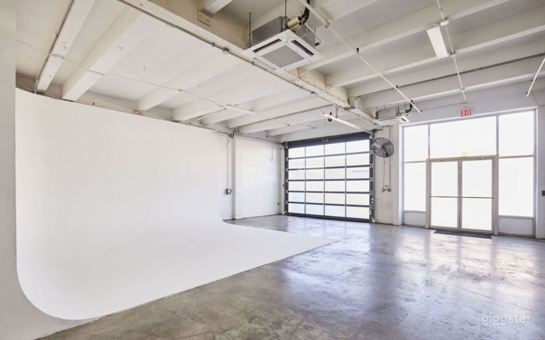  Espace photo/événement privé, lumineux 