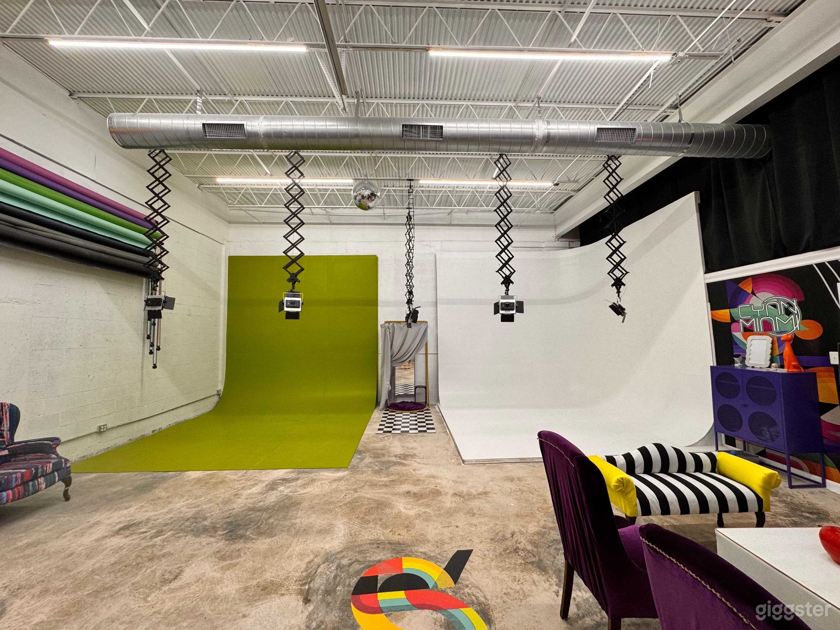 Pop Art Photo Studio &amp; Creative Space Photo 2