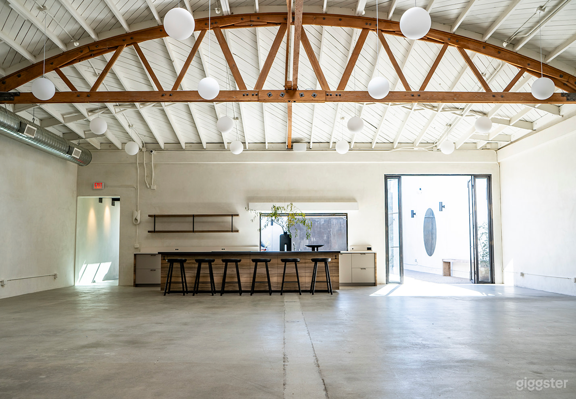 Event Venue/Multi-purpose Space in West Adams Photo 2