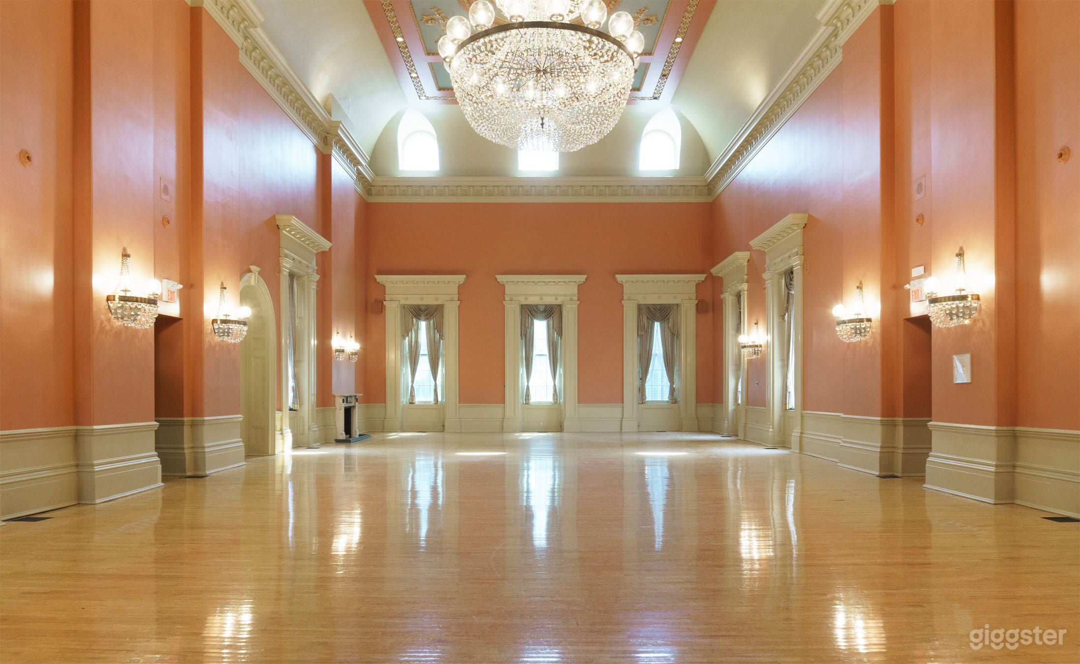 Historic 1850 Ballroom & Event Hall with Chandeliers Photo 3
