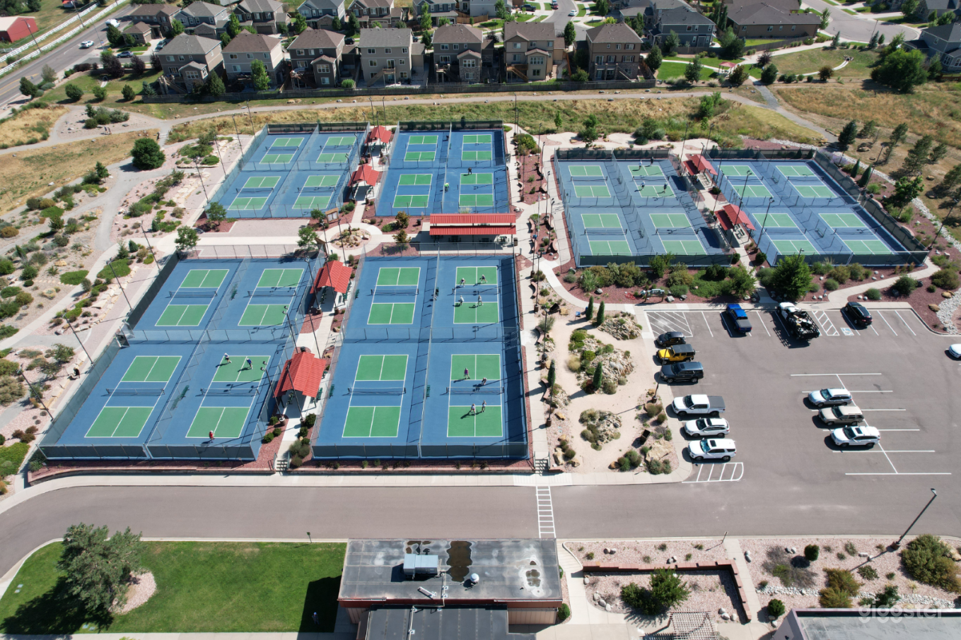 Outdoor Pickleball Court Photo 1