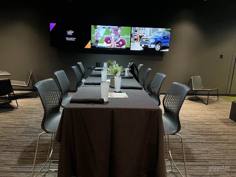  Completely Private VIP ROOM 