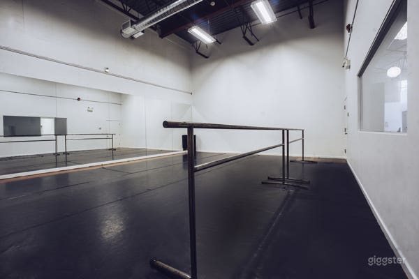 Multi-Purpose Studio 7 Photo 1
