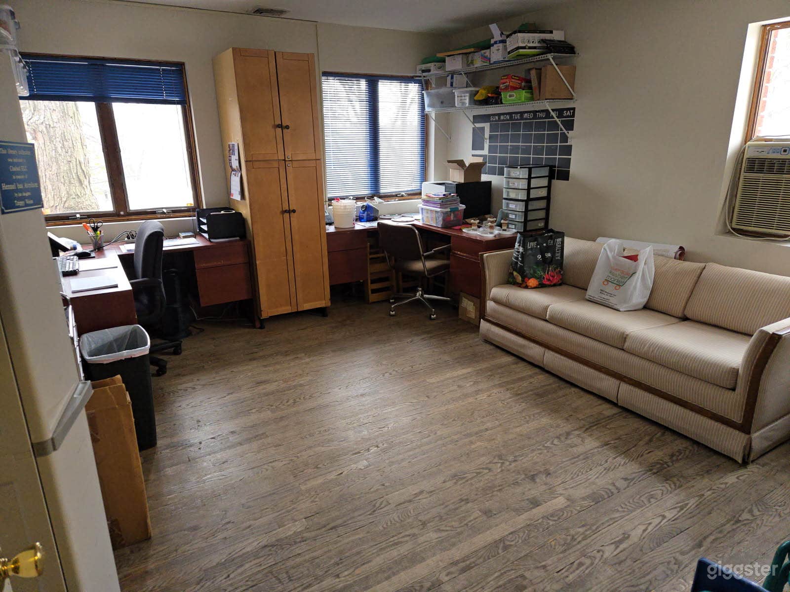 Versatile Brick Building with Rental Spaces Available Photo 4