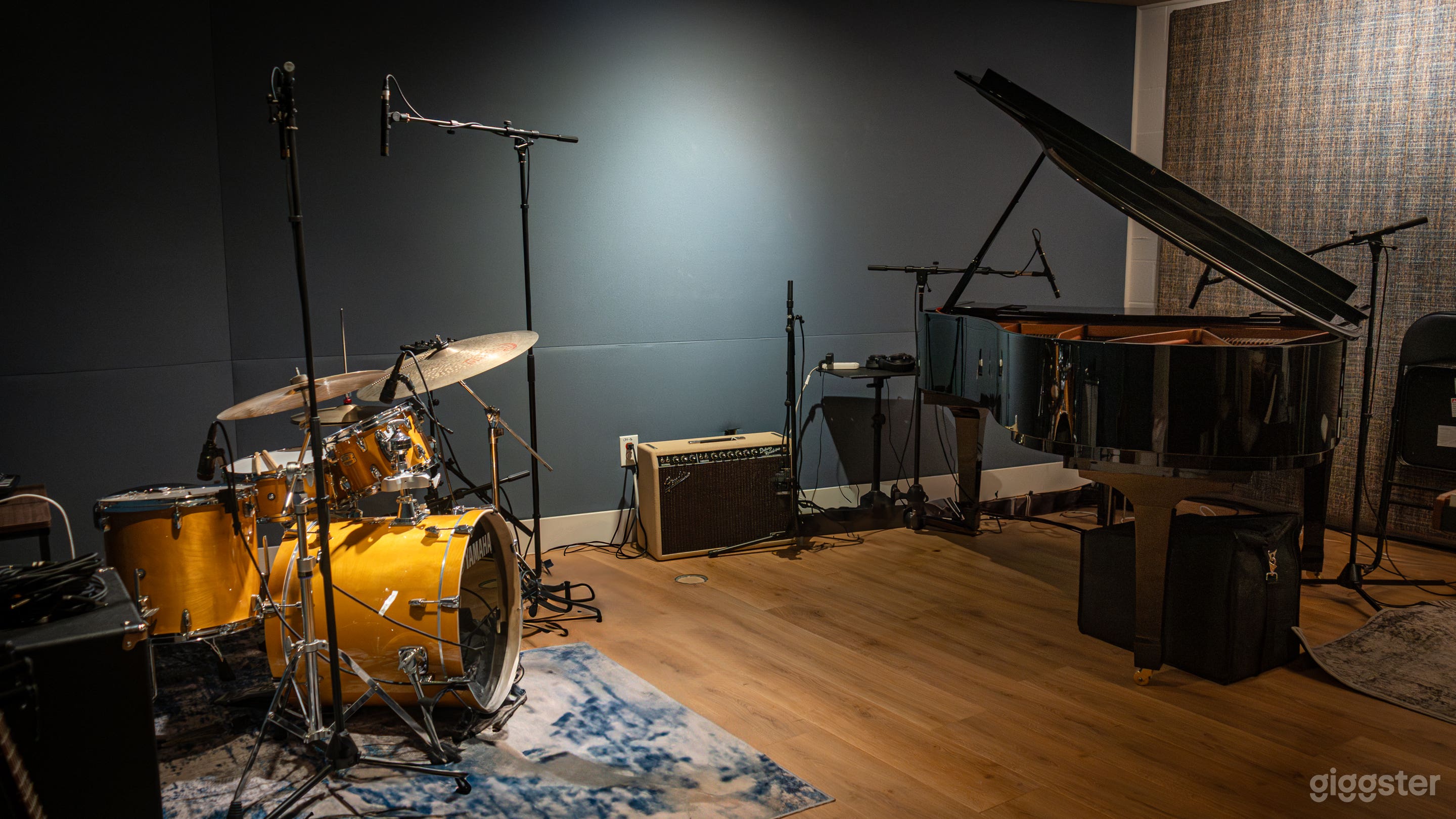 Recording Room with Vocal Booth by The Recording C Photo 1