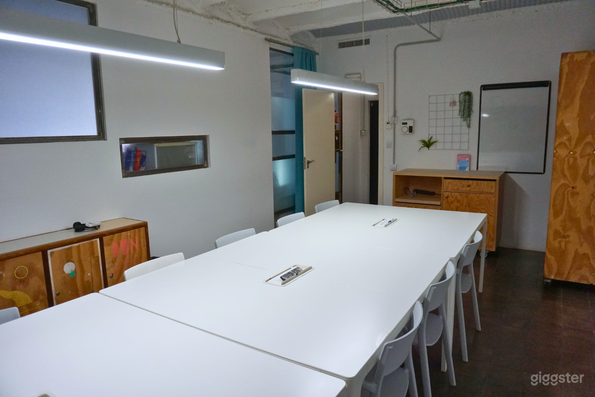 Espacio Creativo para Reuniones para 12 | Sala de Reuniones 2.1 Foto 3
