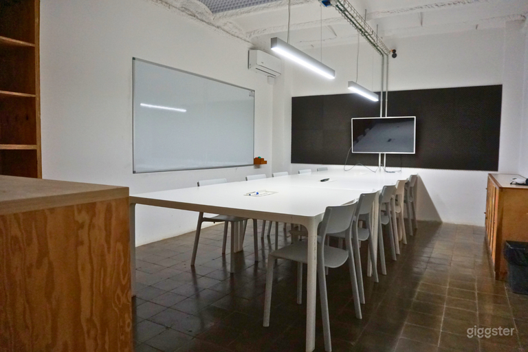  Espacio Creativo para Reuniones para 12 | Sala de Reuniones 2.1 
