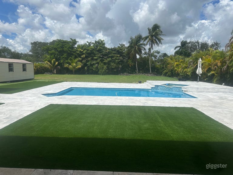  Large Grass area, NEW Pool, 5,000sqft Interior!! 