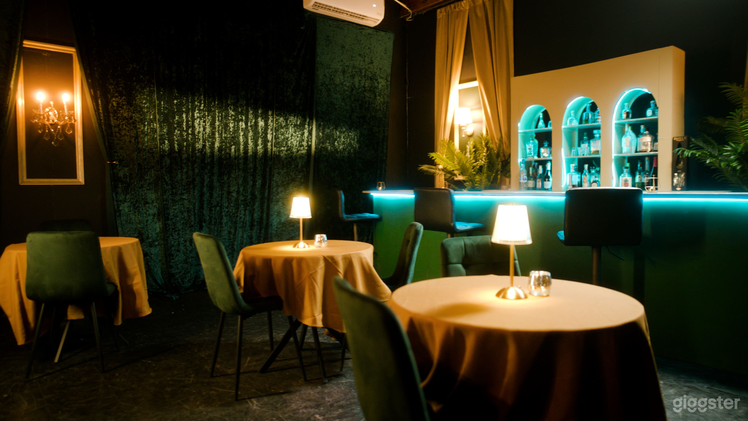 Multi Set-Bar/Club/Restaurant/Casino/Arcade/Mini Mart Photo 4