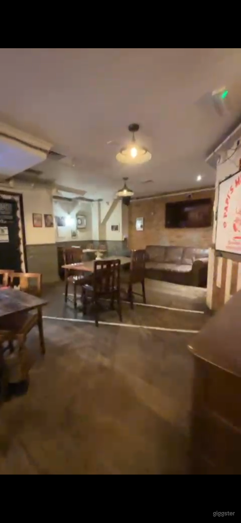  Large Central Bar Restaurant Upstairs 