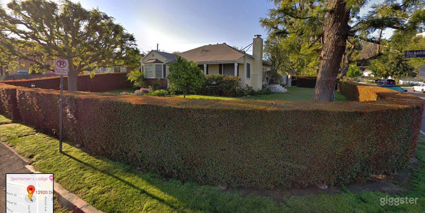 Beautiful remodeled bungalow, idyllic large yard Photo 2