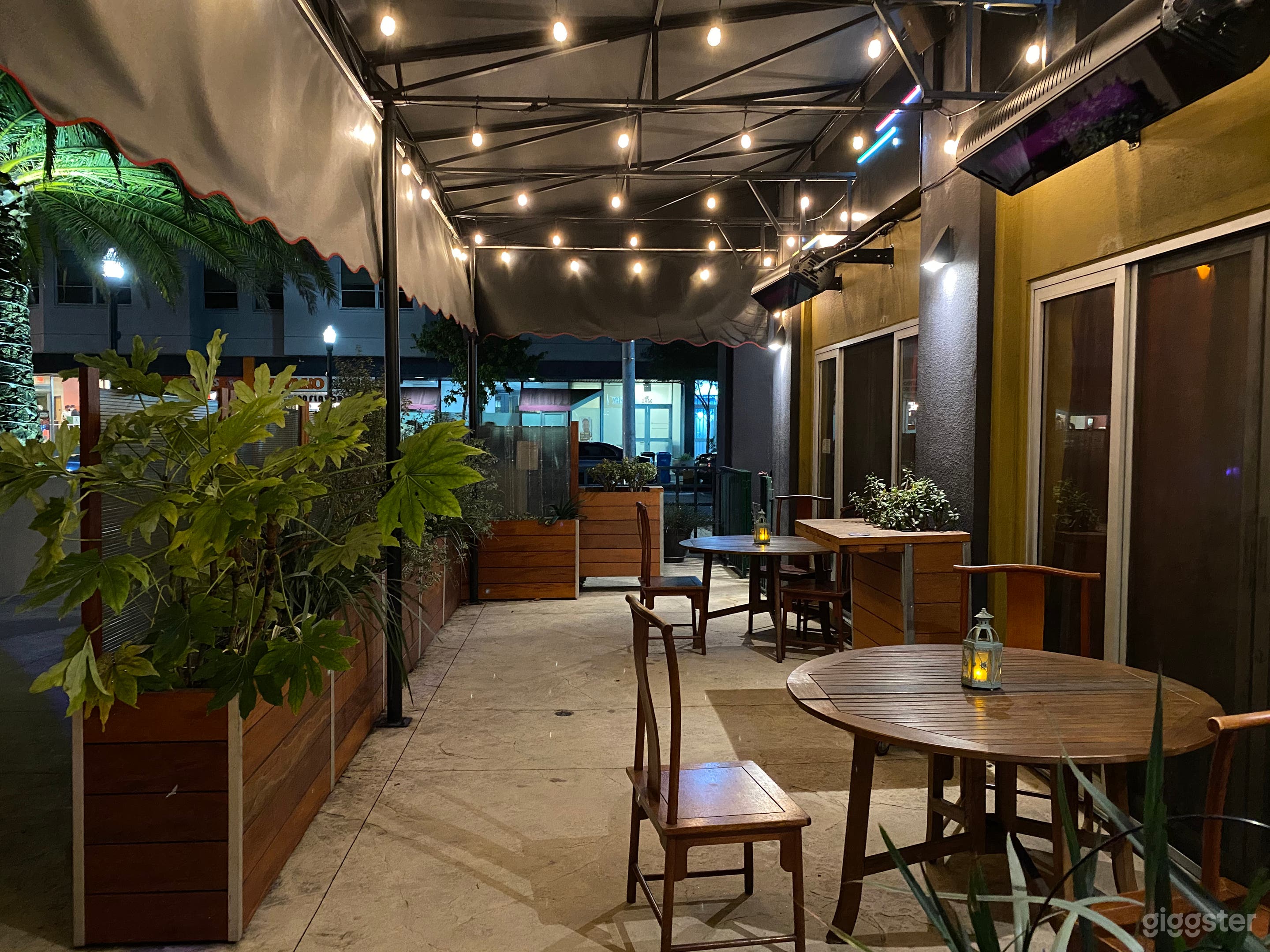 Spacious Patio in San Francisco Photo 1