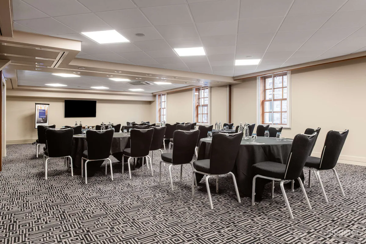 The Holyrood Room Photo 2