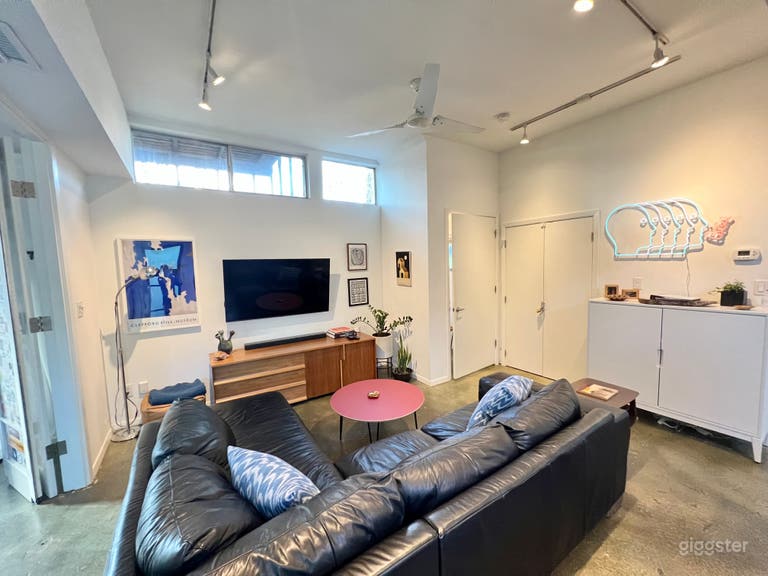  East Austin Bamboo Hideaway 