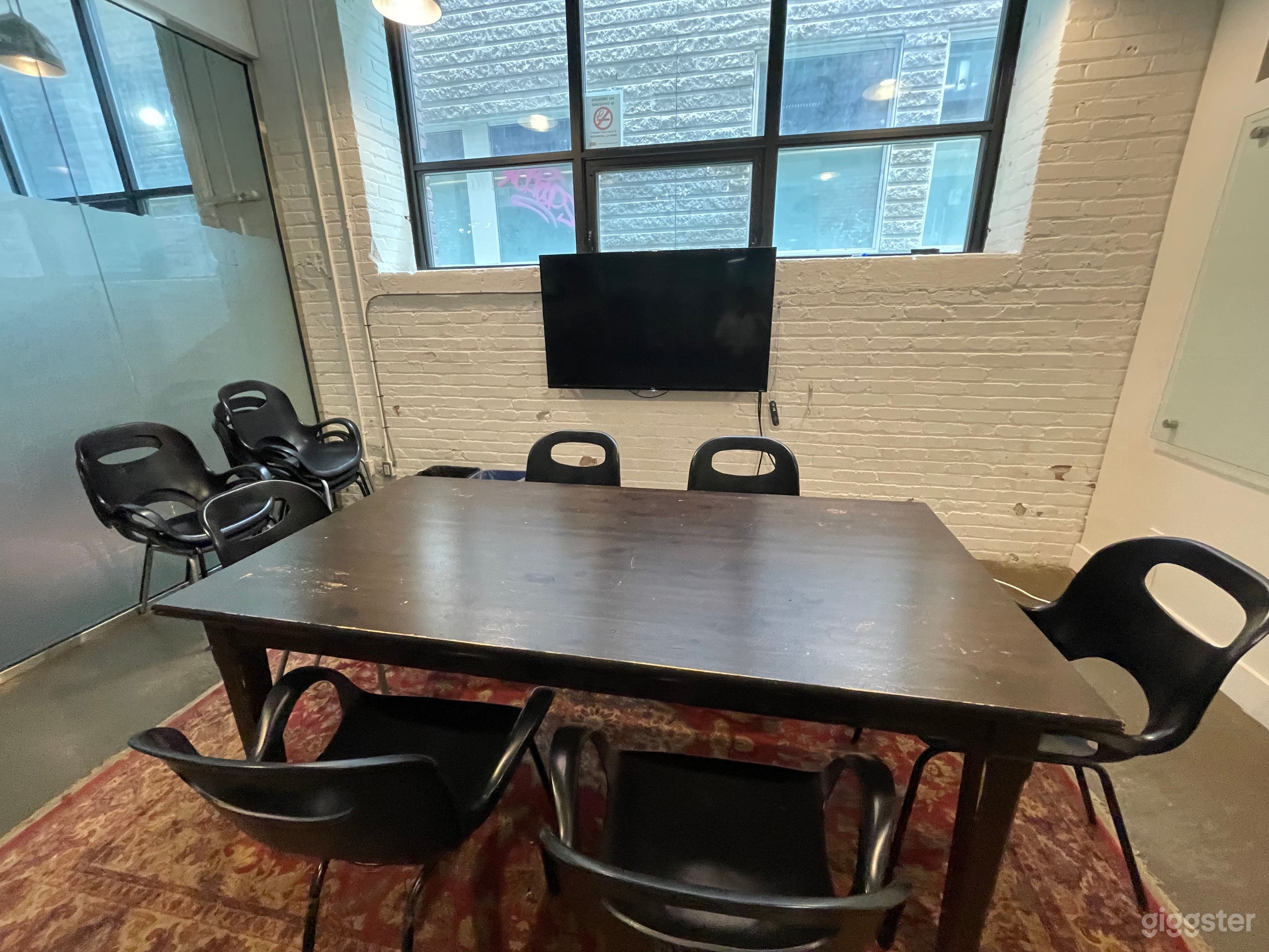 Meeting Room C for 8 Photo 1