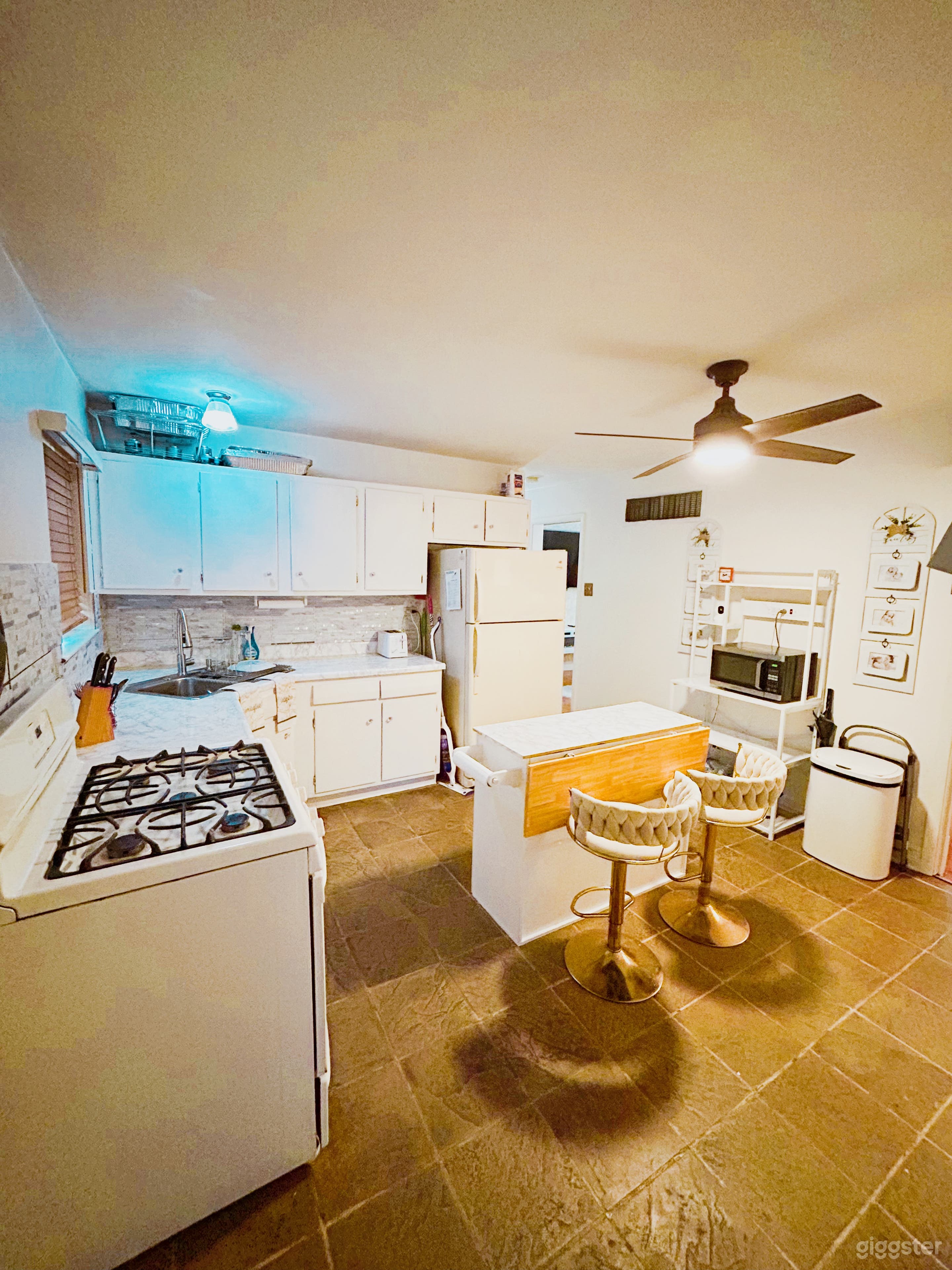 St. Louis Home for Photography, Film & Content Creation Photo 4
