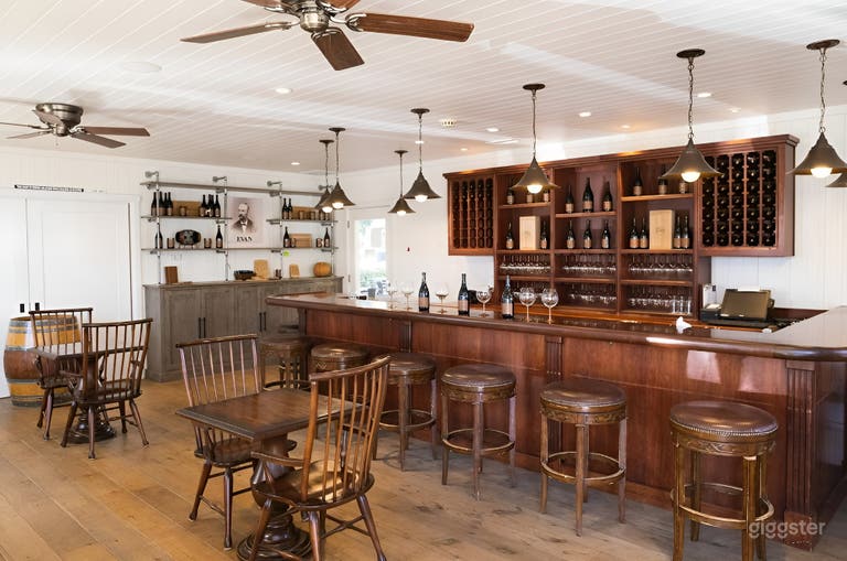  Vintage Tasting Room 