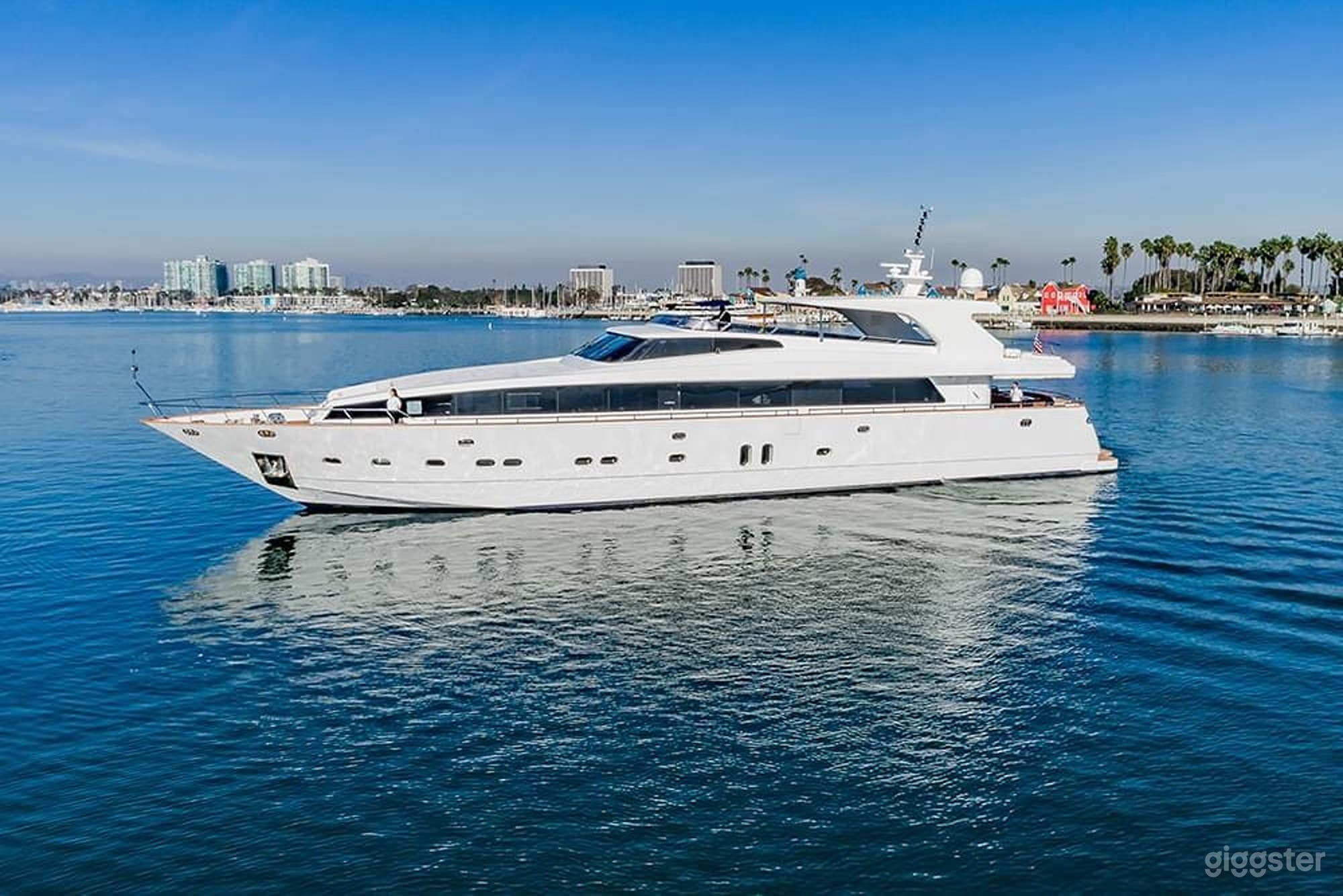 125' ADMIRAL XL Photo 1