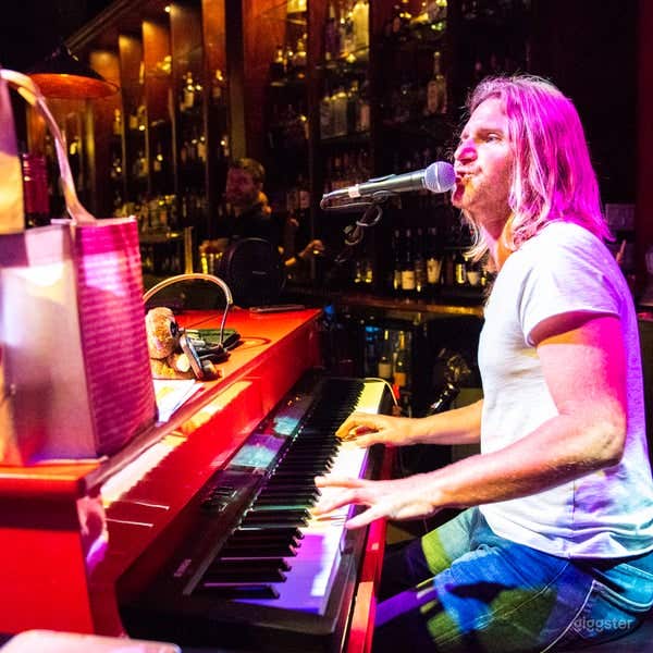 Live Music Venue with 1920's Theme in Santa Barbara (Buyout) Photo 2