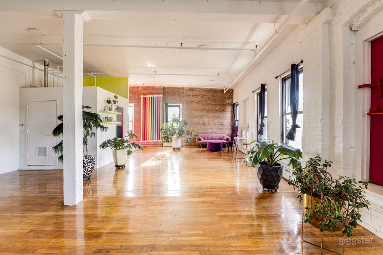  Bright Spacious 🌿Vintage Kitchen Loft at Morgan L 