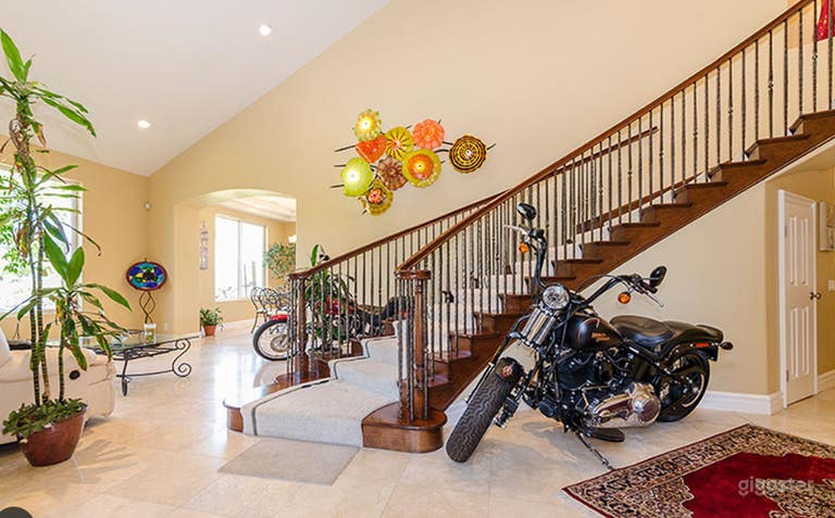  Stunning Private Ranch 