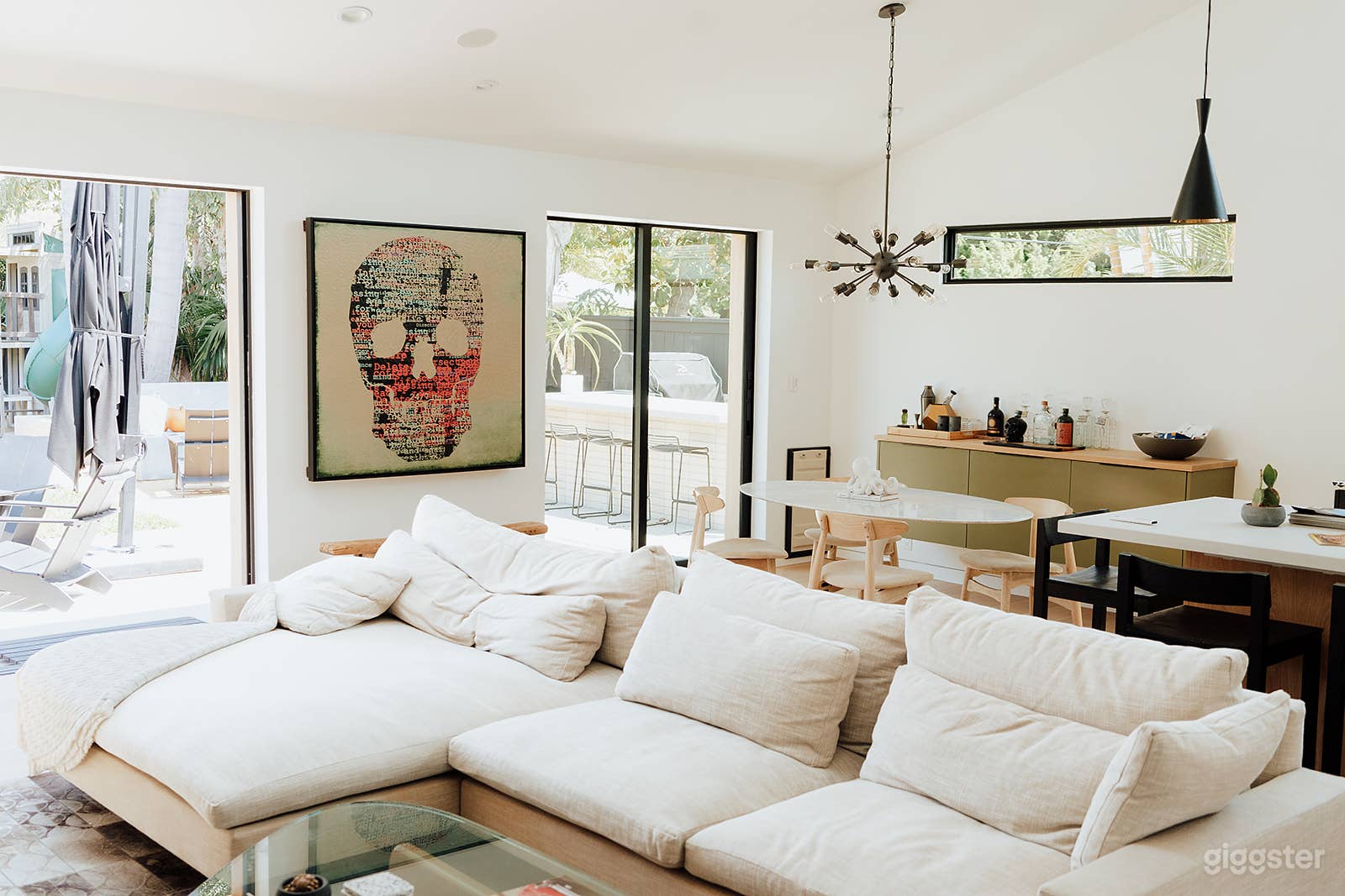 Modern Ranch Home with Natural Light Photo 2