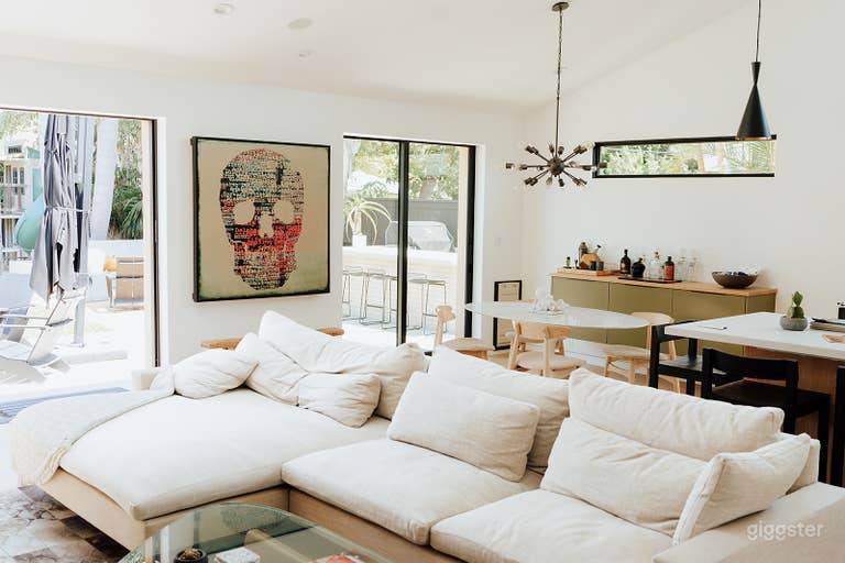  Modern Ranch Home with Natural Light 