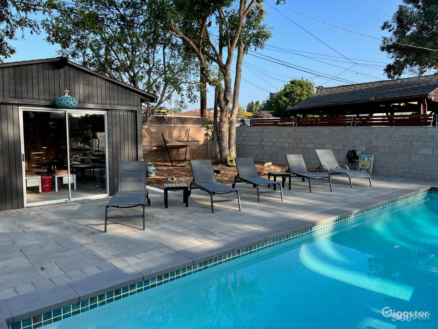 Eclectic Ranch-Style Backyard Pool Photo 3