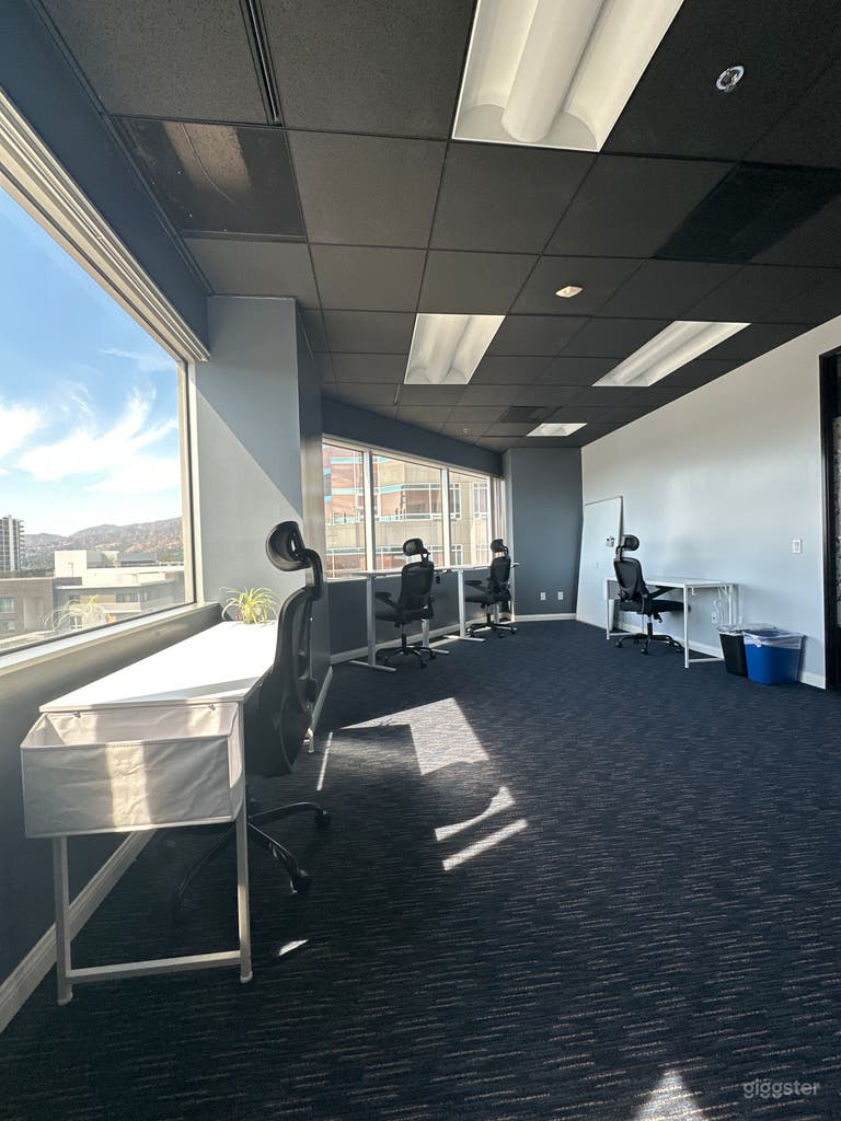  Bureau de startup technologique à Glendale 