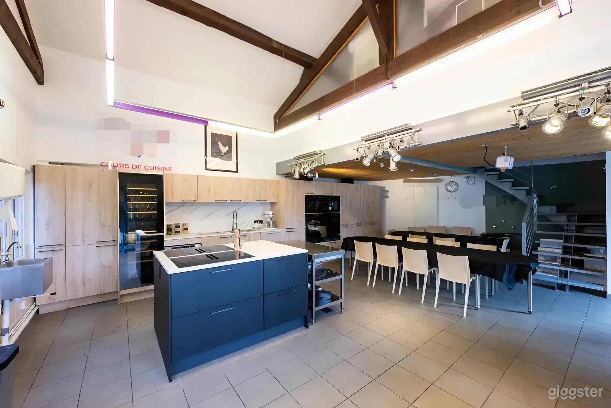 Photo de Studio de Cuisine Professionnel & Espace Événementiel avec Cuisine de Chef 1