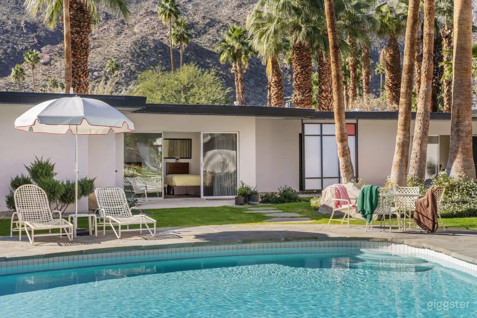 Resort-Style Pool | The Fontenell Photo 3