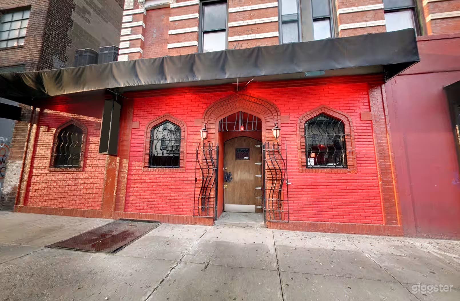 Private Side Room Bar in New York Photo 2