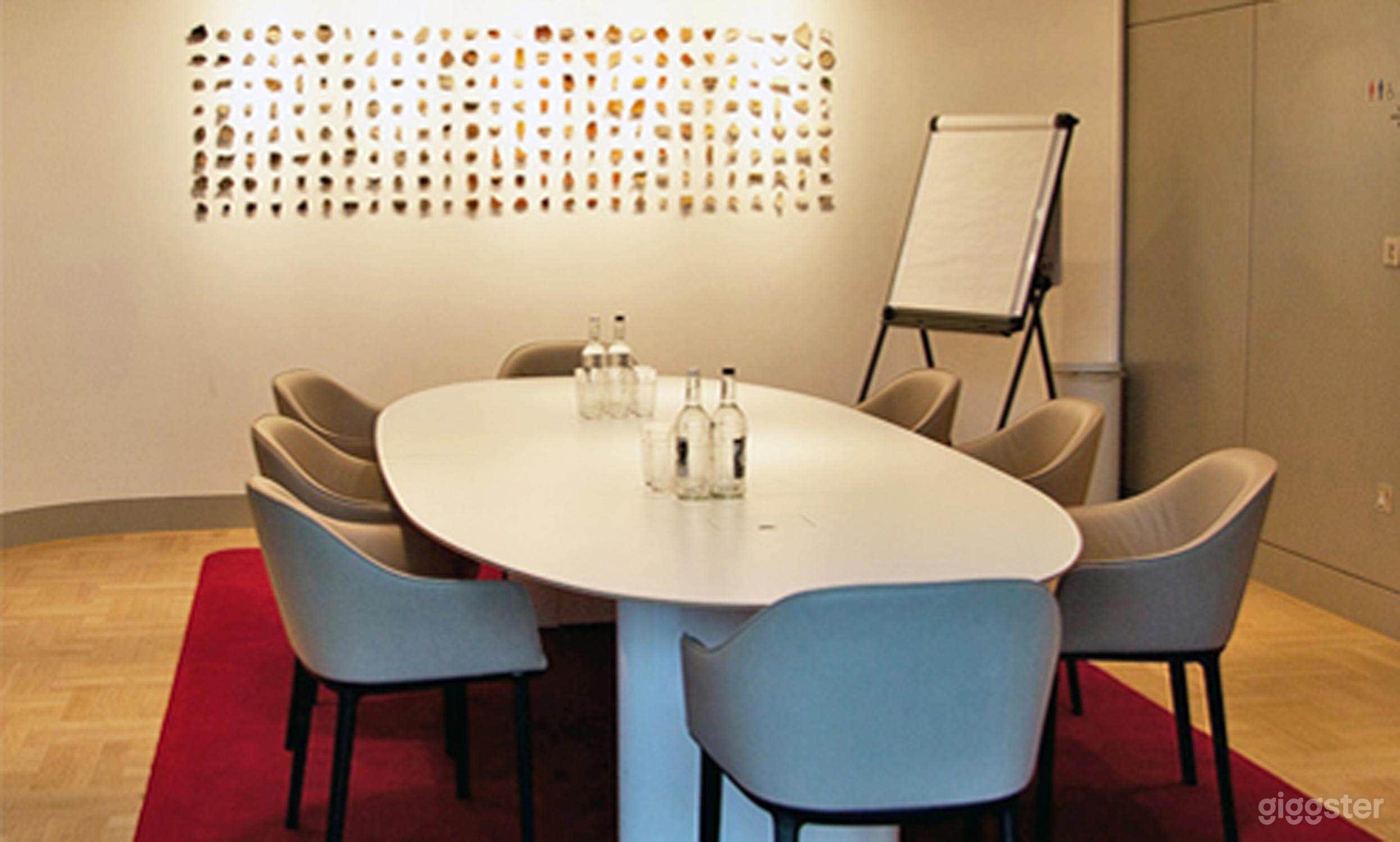 Lovely Terrace Boardroom at London Museum Spaces Photo 1