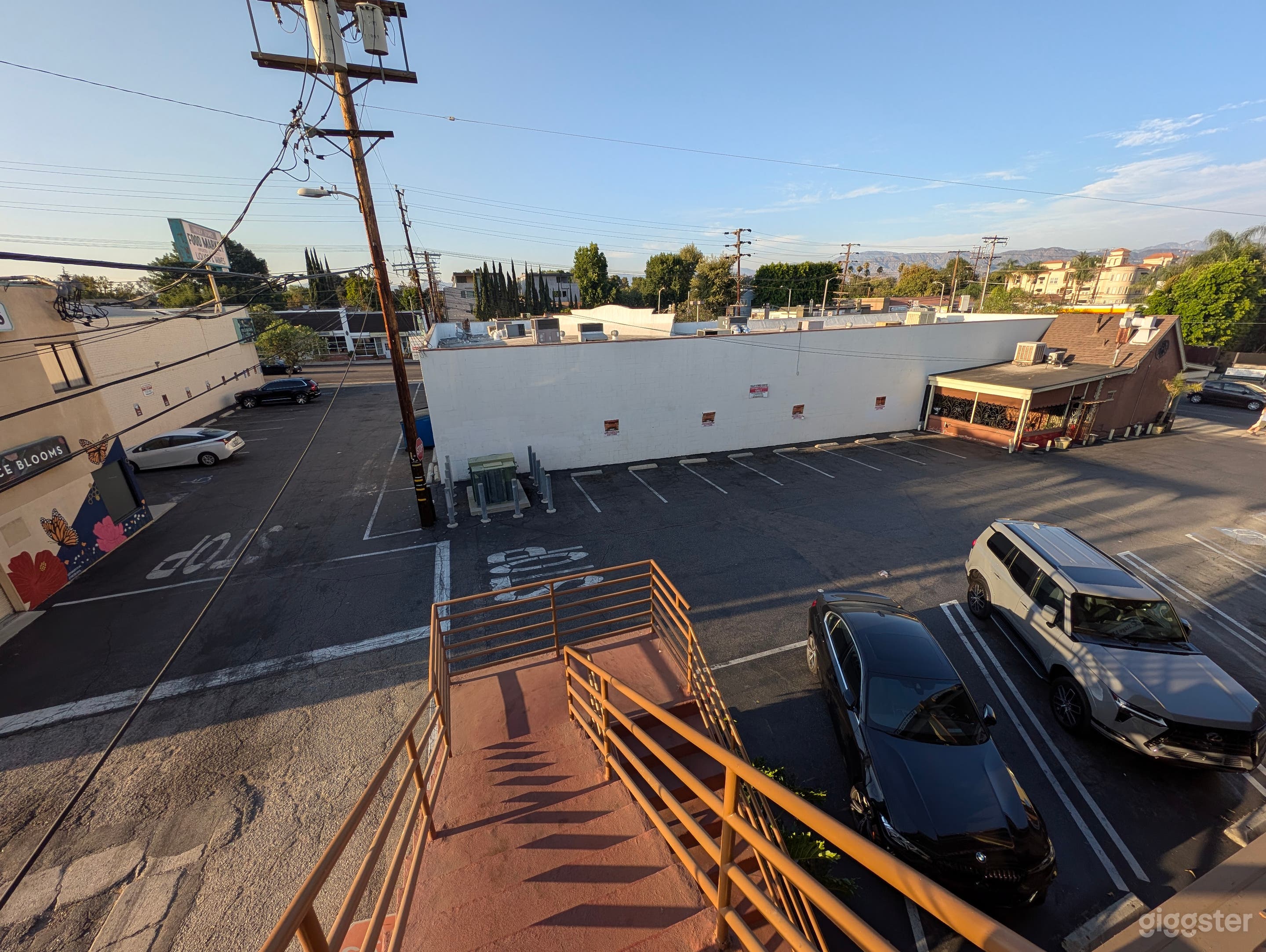 Parking Lots (ALL LOTS 1,2,3) (Studio City: Tujunga Village) Photo 2