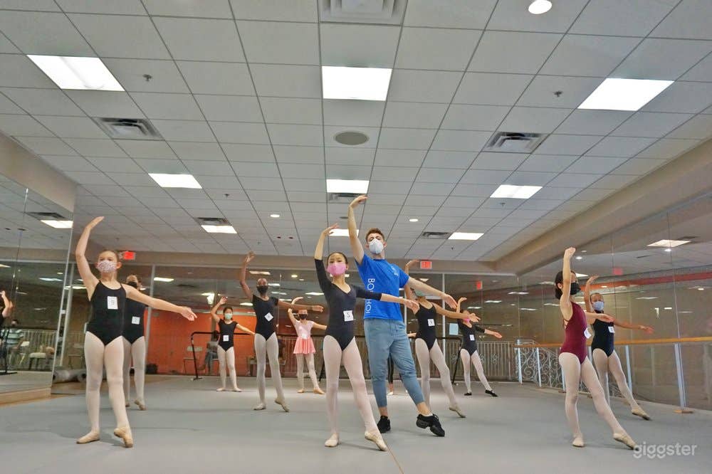 Dynamic Ballet Dance Studio in Laguna Hills Photo 1