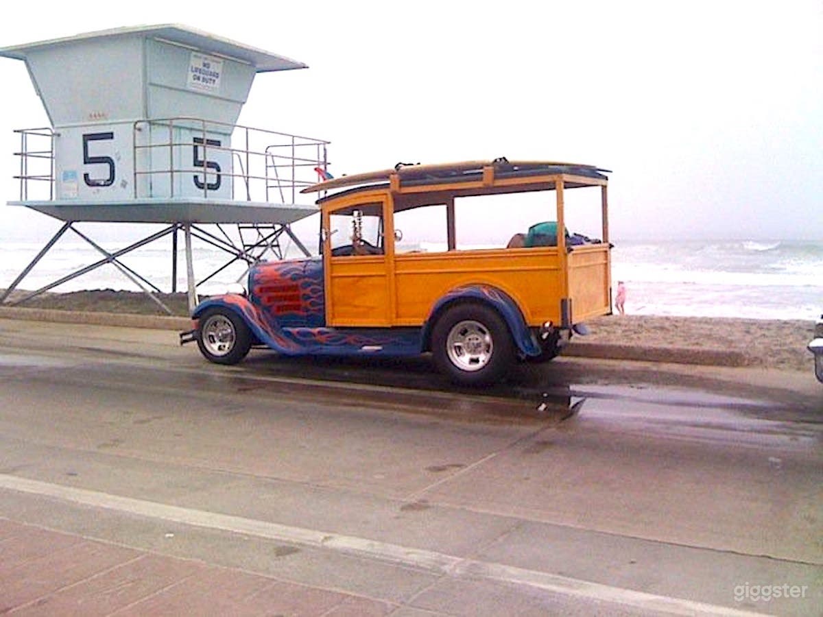 #76,086 Classic 1928 Ford Hotrod Woody Photo 2