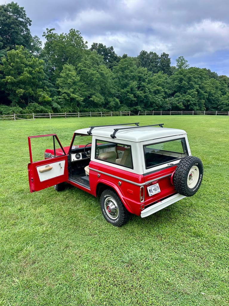  Voiture de séance photo Ford Bronco 1971 
