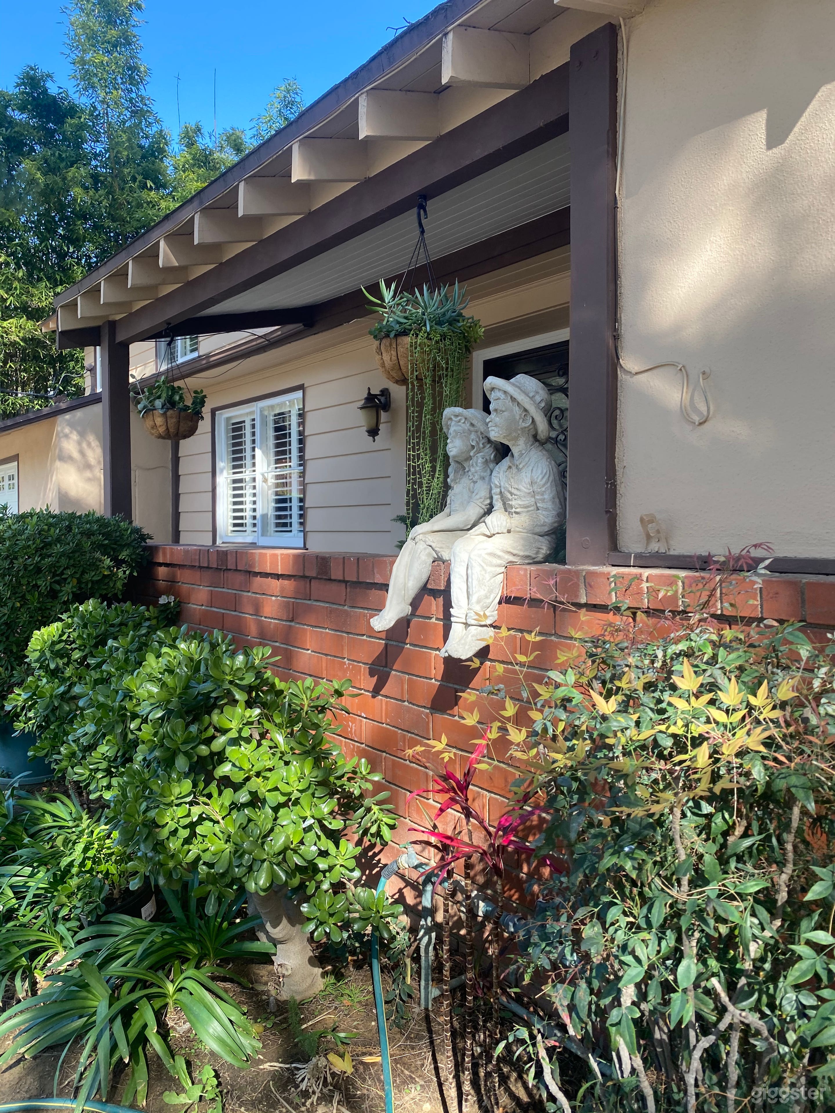 Beautiful Bel Air home perfect for film shooting. Photo 4