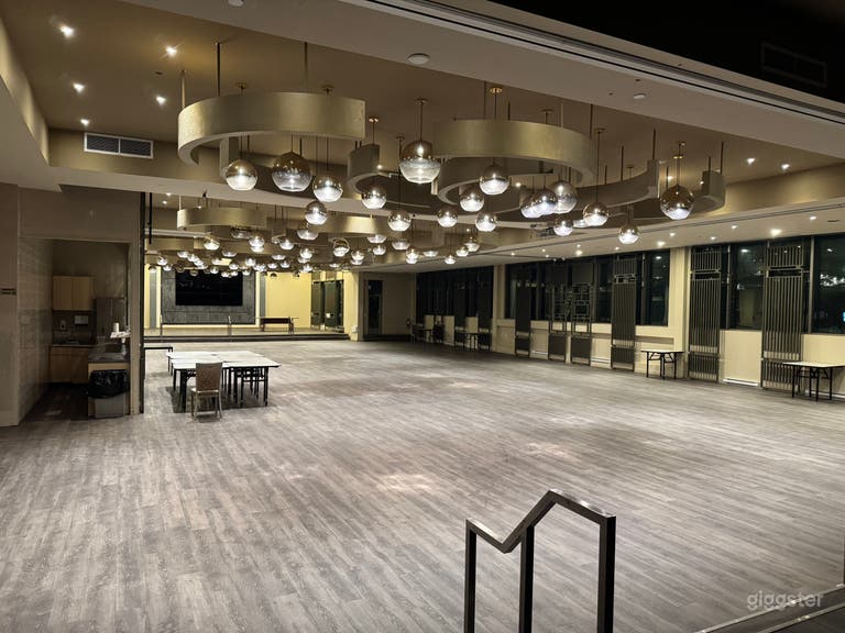  Large, well-lit 12,000 sq ft hall with kitchen and bar. 