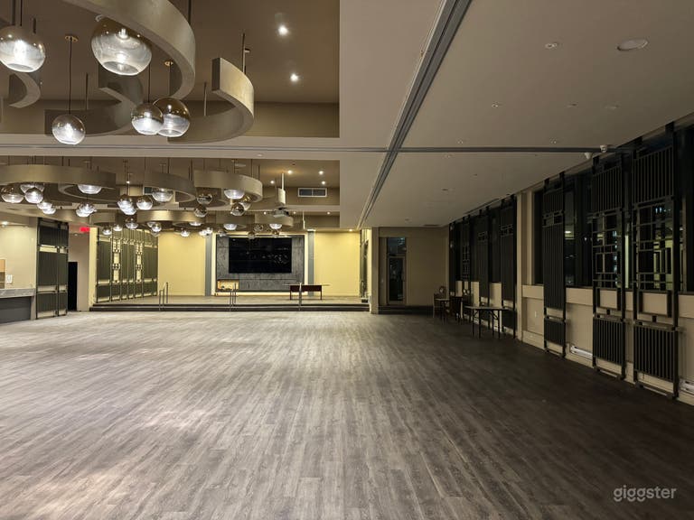  Large, well-lit 12,000 sq ft hall with kitchen and bar. 